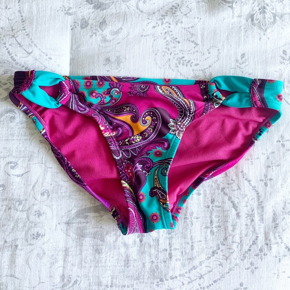 Paisley print bikini bottom